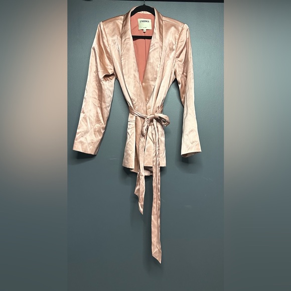 NEW L’AGENCE Everly Wrap Shawl Blazer 100% Silk Rose Tan L - Picture 8 of 9